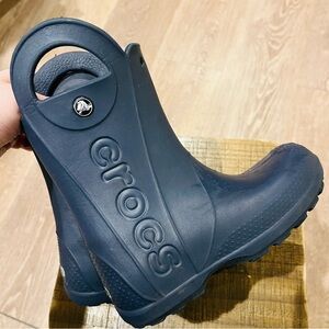 CROCS Navy Blue Slip-On Rain Boot